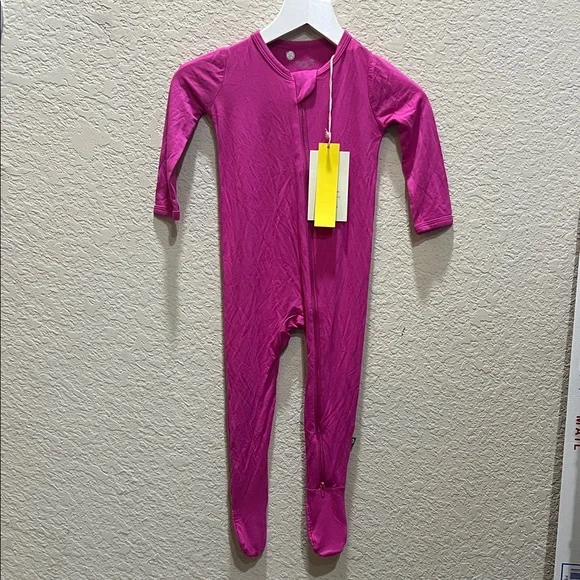 Kyte Baby footies NWT size 18-24M - Picture 1 of 5